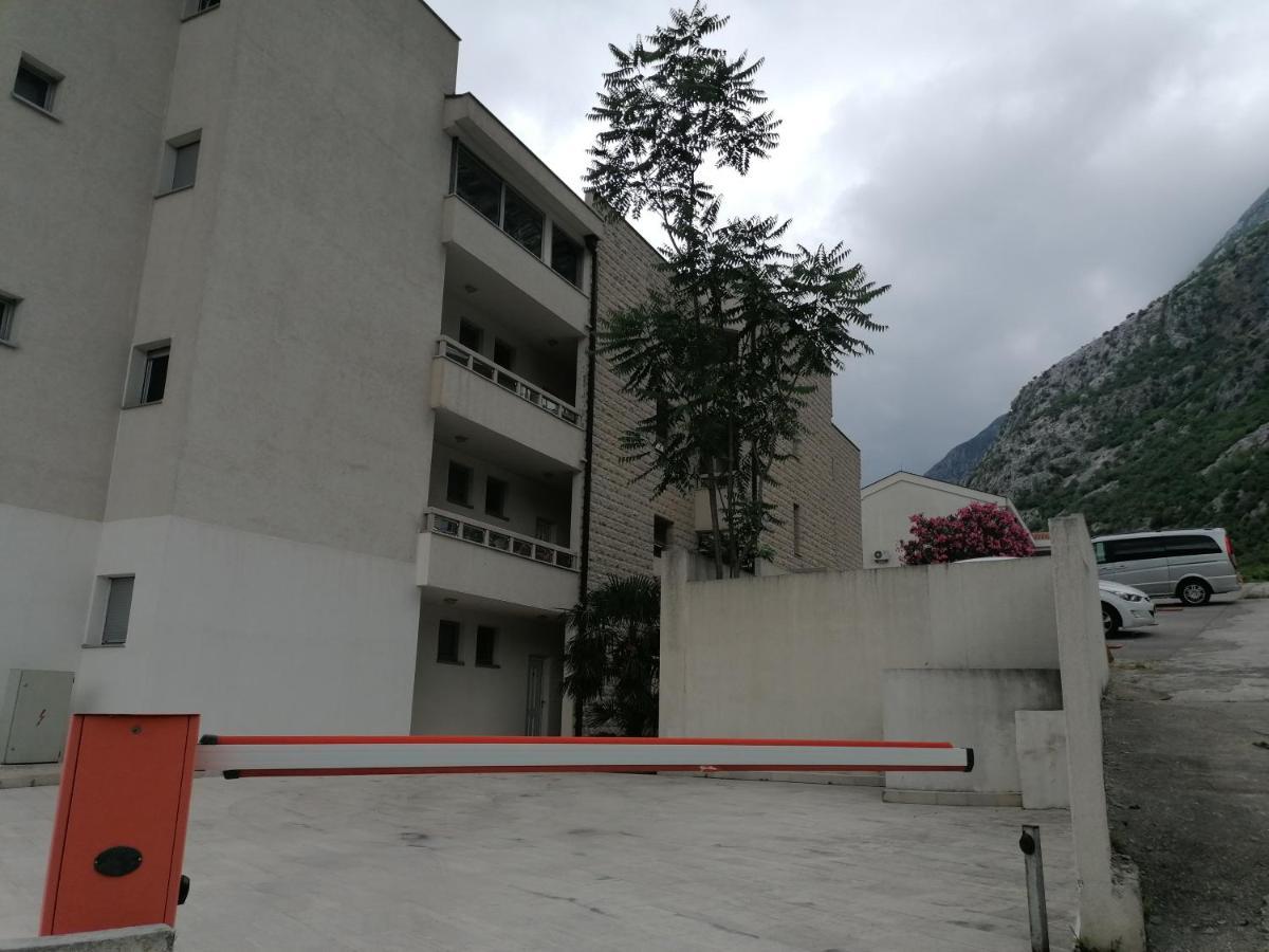 Villa Milla Kotor Eksteriør billede